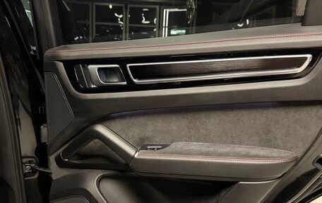 Porsche Cayenne III, 2022 год, 12 100 000 рублей, 22 фотография