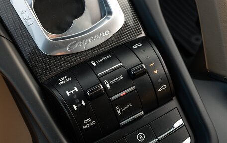 Porsche Cayenne III, 2013 год, 3 400 000 рублей, 39 фотография