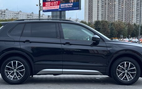 Volkswagen Tiguan II, 2019 год, 2 745 000 рублей, 12 фотография