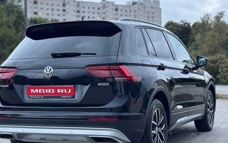 Volkswagen Tiguan II, 2019 год, 2 745 000 рублей, 9 фотография