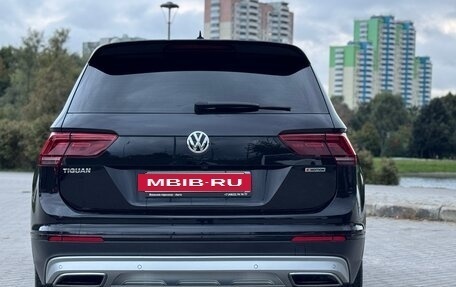 Volkswagen Tiguan II, 2019 год, 2 745 000 рублей, 8 фотография