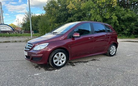 Mercedes-Benz B-Класс, 2010 год, 950 000 рублей, 3 фотография
