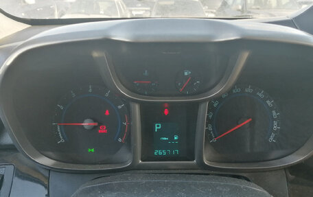 Chevrolet Orlando I, 2011 год, 590 000 рублей, 7 фотография