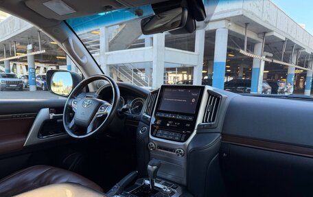 Toyota Land Cruiser 200, 2015 год, 5 050 000 рублей, 6 фотография