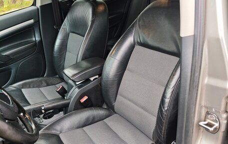 Skoda Octavia, 2012 год, 750 000 рублей, 11 фотография