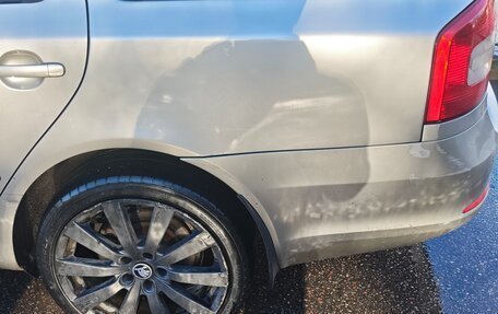Skoda Octavia, 2012 год, 750 000 рублей, 27 фотография