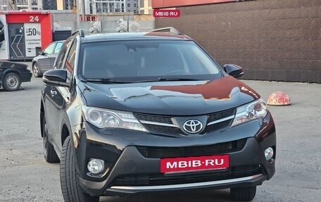 Toyota RAV4, 2013 год, 1 547 000 рублей, 2 фотография