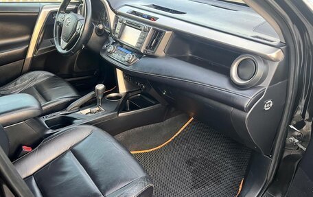 Toyota RAV4, 2013 год, 1 547 000 рублей, 16 фотография