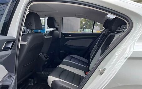Volkswagen Bora, 2022 год, 1 740 000 рублей, 7 фотография