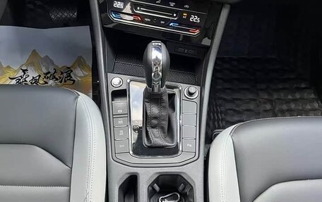 Volkswagen Bora, 2022 год, 1 740 000 рублей, 10 фотография