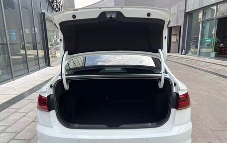 Volkswagen Bora, 2022 год, 1 740 000 рублей, 16 фотография