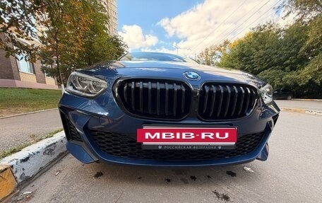 BMW 1 серия, 2021 год, 2 500 000 рублей, 3 фотография