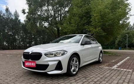 BMW 1 серия, 2022 год, 2 140 000 рублей, 1 фотография