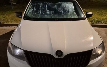 Skoda Rapid I, 2015 год, 930 000 рублей, 1 фотография