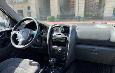 Hyundai Santa Fe III рестайлинг, 2004 год, 380 000 рублей, 14 фотография