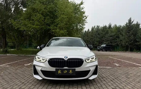 BMW 1 серия, 2022 год, 2 140 000 рублей, 2 фотография