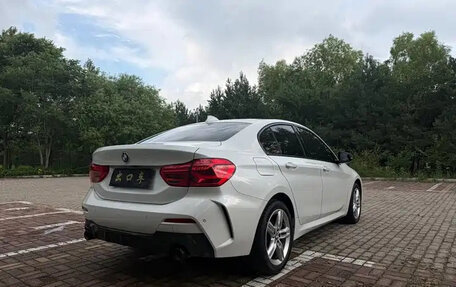 BMW 1 серия, 2022 год, 2 140 000 рублей, 7 фотография