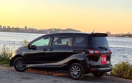 Toyota Sienta II, 2017 год, 1 340 000 рублей, 8 фотография