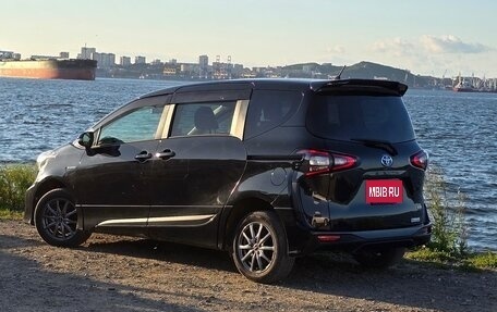 Toyota Sienta II, 2017 год, 1 340 000 рублей, 17 фотография