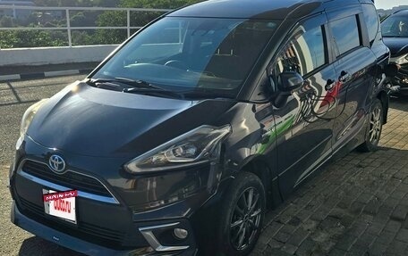 Toyota Sienta II, 2017 год, 1 340 000 рублей, 19 фотография