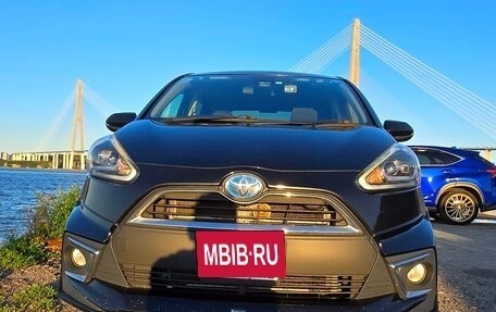 Toyota Sienta II, 2017 год, 1 340 000 рублей, 18 фотография