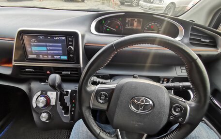 Toyota Sienta II, 2017 год, 1 340 000 рублей, 30 фотография