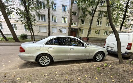 Mercedes-Benz E-Класс, 2002 год, 1 100 000 рублей, 4 фотография