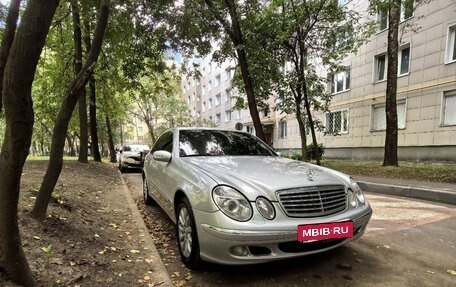 Mercedes-Benz E-Класс, 2002 год, 1 100 000 рублей, 2 фотография