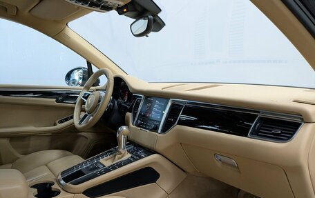 Porsche Macan I рестайлинг, 2016 год, 4 550 000 рублей, 18 фотография