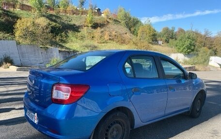 Renault Logan II, 2015 год, 825 000 рублей, 3 фотография