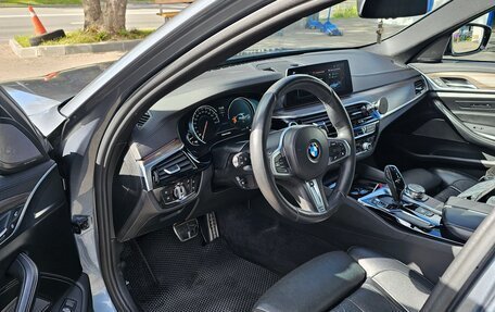 BMW 5 серия, 2018 год, 4 400 000 рублей, 2 фотография