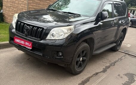 Toyota Land Cruiser Prado 150 рестайлинг 2, 2011 год, 2 150 000 рублей, 1 фотография