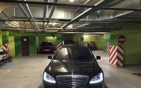 Mercedes-Benz S-Класс, 2010 год, 2 200 000 рублей, 3 фотография