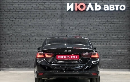 Chevrolet Malibu IX, 2018 год, 1 250 000 рублей, 5 фотография