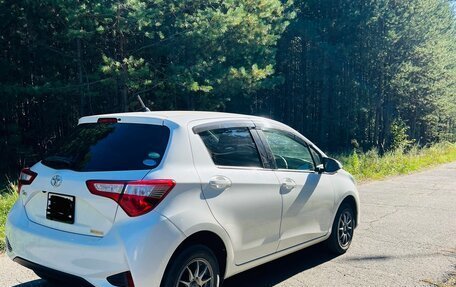 Toyota Vitz, 2019 год, 1 200 000 рублей, 6 фотография