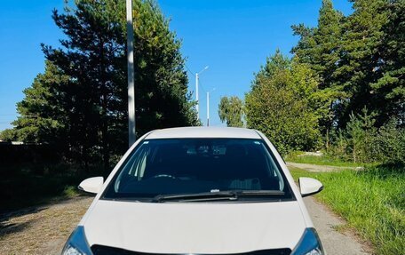 Toyota Vitz, 2019 год, 1 200 000 рублей, 9 фотография
