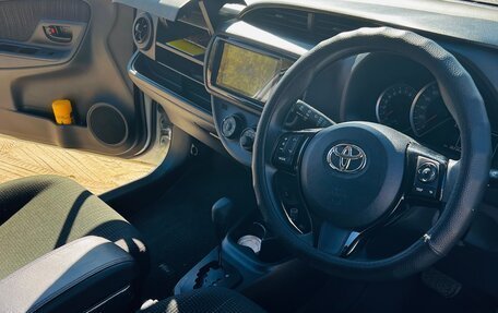 Toyota Vitz, 2019 год, 1 200 000 рублей, 14 фотография
