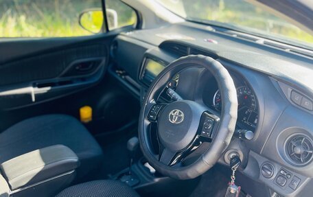 Toyota Vitz, 2019 год, 1 200 000 рублей, 21 фотография