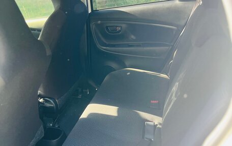 Toyota Vitz, 2019 год, 1 200 000 рублей, 22 фотография