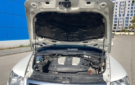 Volkswagen Touareg III, 2010 год, 2 100 000 рублей, 6 фотография