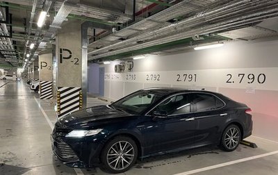 Toyota Camry, 2020 год, 3 000 000 рублей, 1 фотография