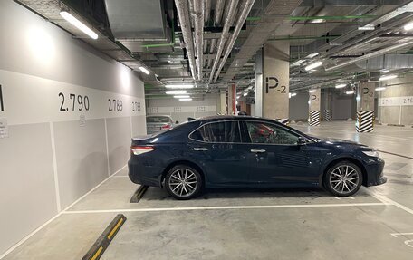Toyota Camry, 2020 год, 3 000 000 рублей, 2 фотография