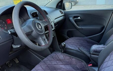 Volkswagen Polo VI (EU Market), 2012 год, 449 000 рублей, 19 фотография