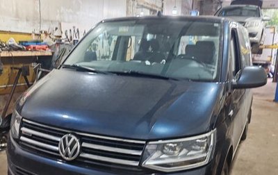 Volkswagen Caravelle T6 рестайлинг, 2019 год, 3 600 000 рублей, 1 фотография