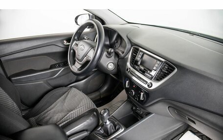Hyundai Solaris II рестайлинг, 2018 год, 1 099 000 рублей, 10 фотография