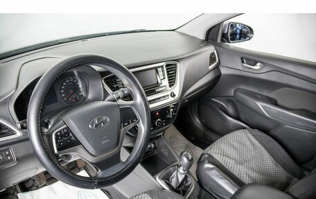 Hyundai Solaris II рестайлинг, 2018 год, 1 099 000 рублей, 7 фотография