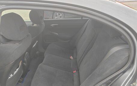 Honda Civic VIII, 2009 год, 750 000 рублей, 11 фотография