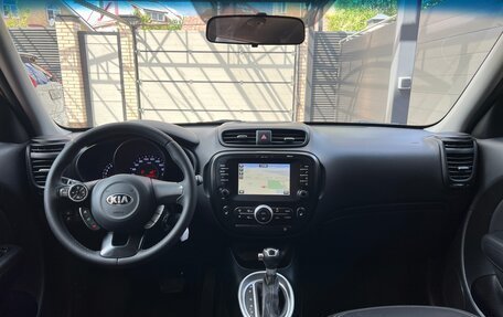 KIA Soul II рестайлинг, 2018 год, 1 499 000 рублей, 13 фотография