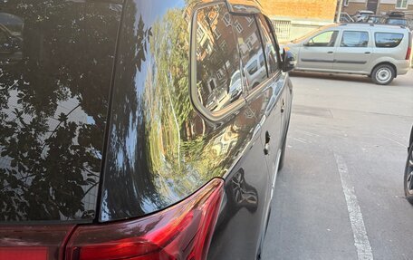 Mitsubishi Outlander III рестайлинг 3, 2015 год, 1 550 000 рублей, 7 фотография
