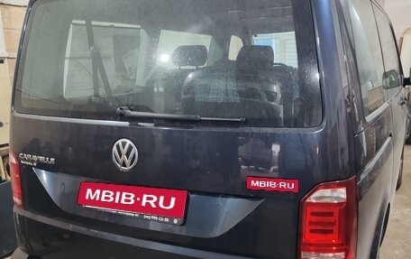 Volkswagen Caravelle T6 рестайлинг, 2019 год, 3 600 000 рублей, 4 фотография